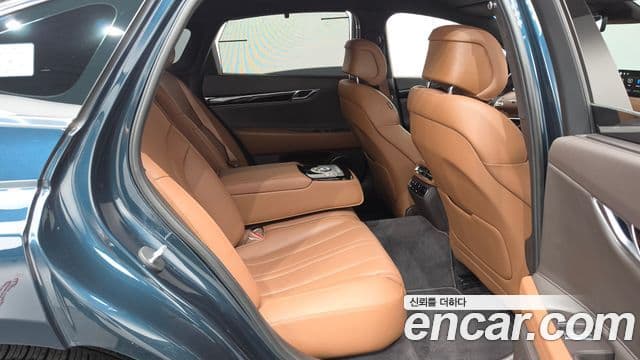 Genesis Electrified G80 2021 — Şəkil 11/20