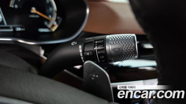 Genesis G80 2021 — ფოტო 35/36
