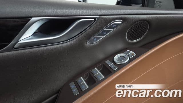 Genesis G80 2021 — ფოტო 15/36