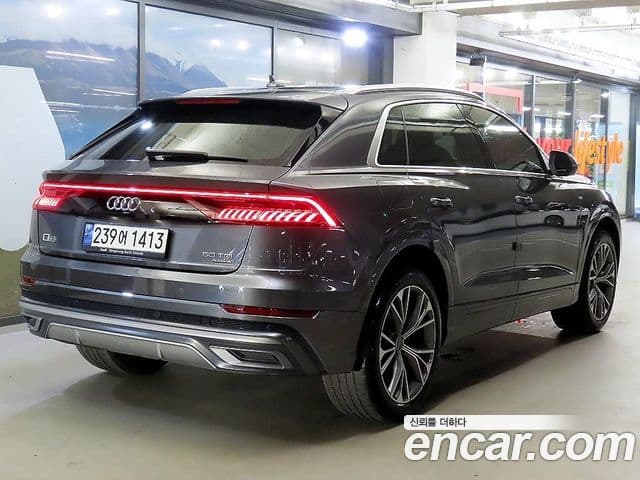 Audi Q7 2021 — Şəkil 4/20