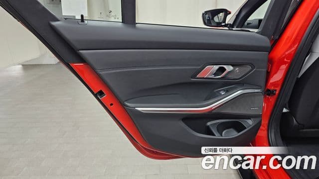 BMW M3 2025 — Şəkil 26/32