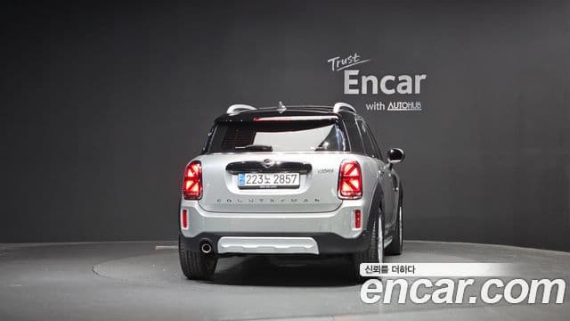 Mini Cooper Countryman 2023 — ფოტო 4/20
