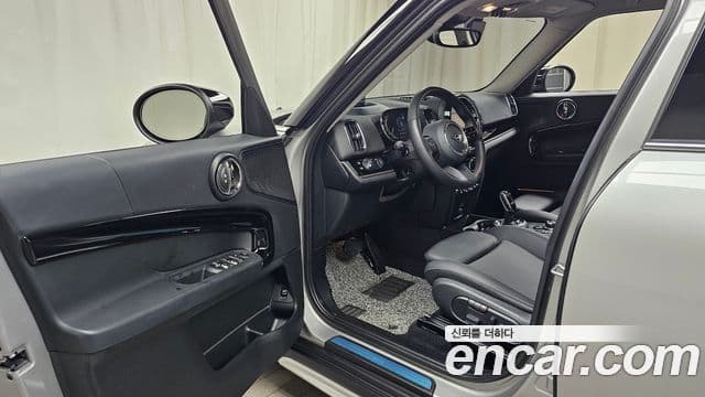 Mini Cooper Countryman 2023 — ფოტო 10/20