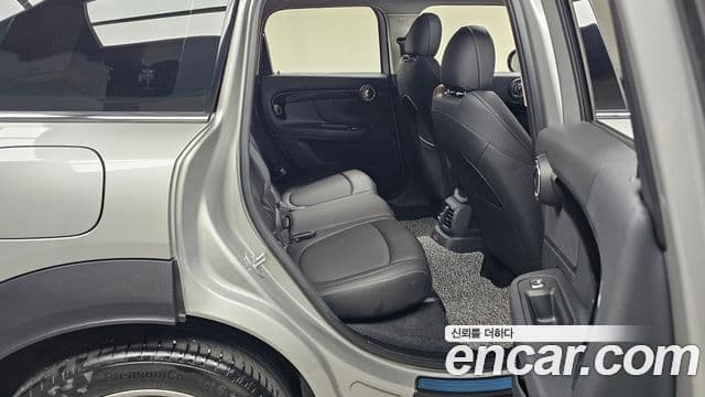 Mini Cooper Countryman 2023 — ფოტო 11/20
