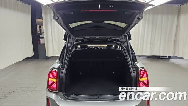 Mini Cooper Countryman 2023 — ფოტო 16/20