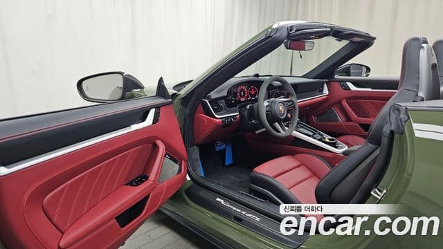 Porsche 911 2025 — Şəkil 10/20