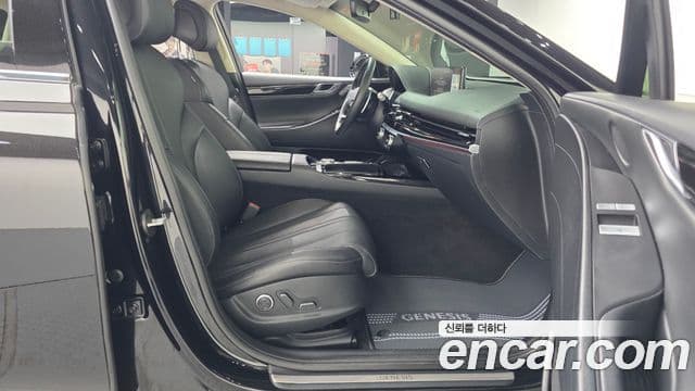 Genesis Electrified G80 2021 — Şəkil 11/20
