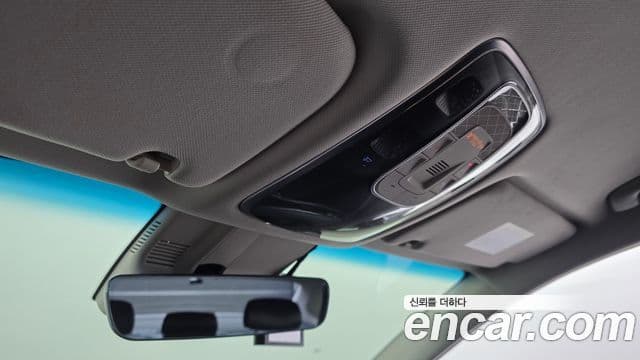 Genesis Electrified G80 2021 — Şəkil 17/20