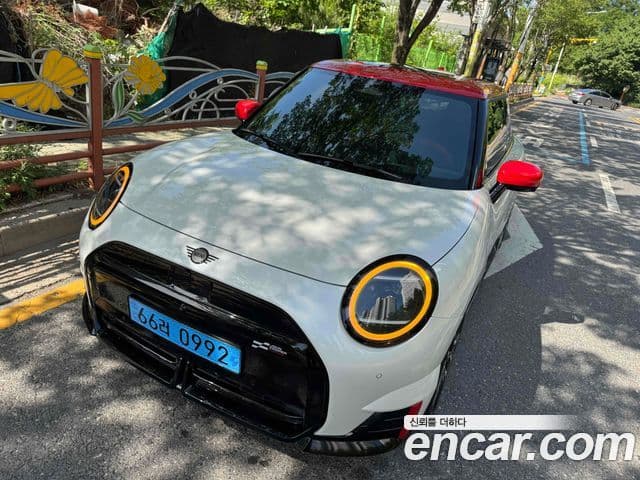 Mini Cooper Electric 2025 — Şəkil 2/11