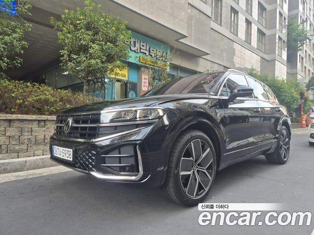 Volkswagen Touareg 2026 — ფოტო 19/19