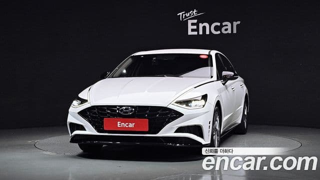Hyundai Sonata 2021 — ფოტო 3/20