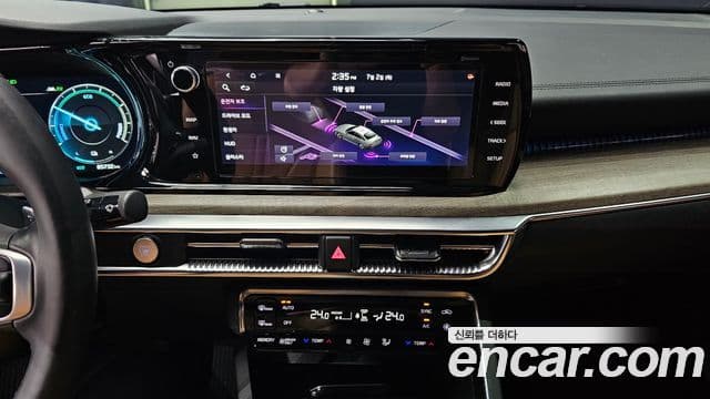 Kia K5 2021 — ფოტო 12/20