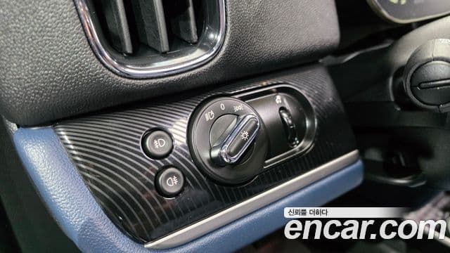 Mini Cooper S Countryman 2023 — ფოტო 12/20