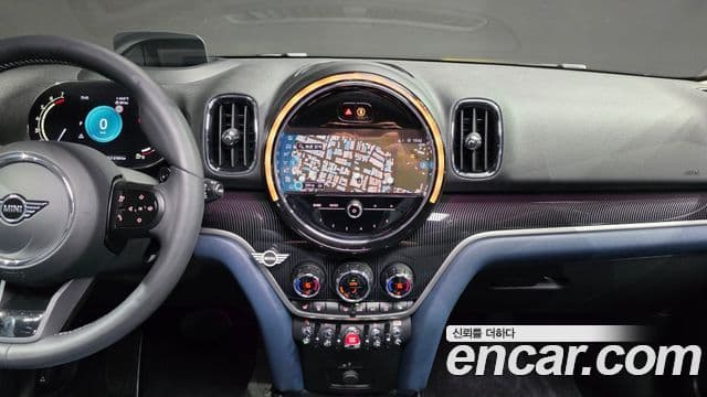 Mini Cooper S Countryman 2023 — ფოტო 17/20