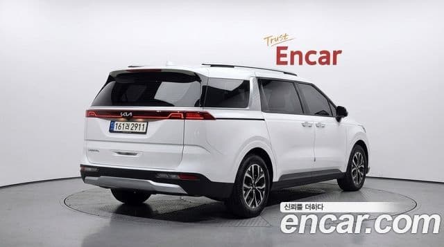 Kia Carnival 2022 — Şəkil 2/20