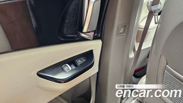 Kia Carnival 2022 — Şəkil 18/20
