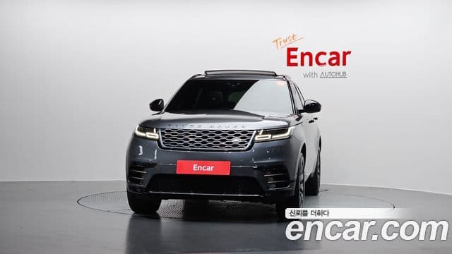 Land Rover Range Rover Velar 2019 — ფოტო 4/20