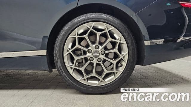 Genesis G80 2021 — Şəkil 12/32