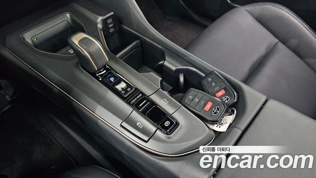 Toyota Crown Crossover 2023 — Şəkil 7/20