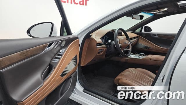 Genesis Electrified G80 2022 — Şəkil 10/20