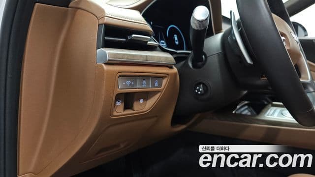 Genesis G80 2022 — Photo 13/40
