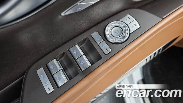 Genesis G80 2022 — Photo 14/40
