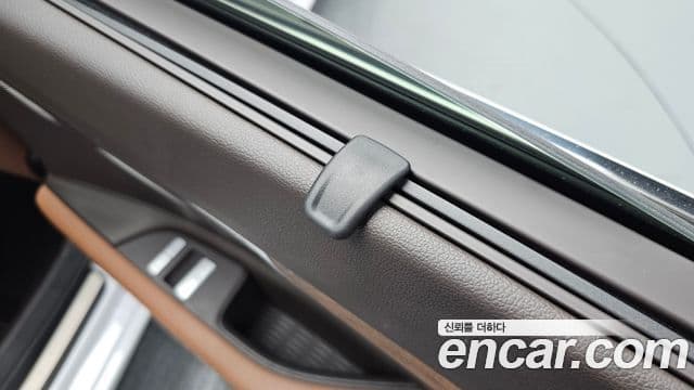 Genesis G80 2022 — Photo 16/40