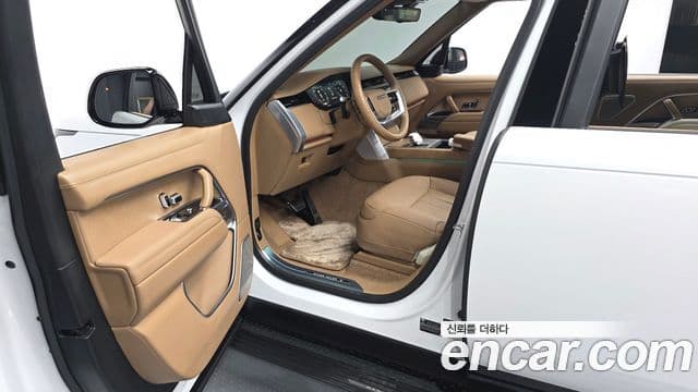 Land Rover Range Rover 2025 — ფოტო 10/20