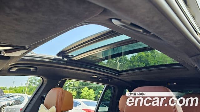 BMW X7 2025 — Şəkil 17/20