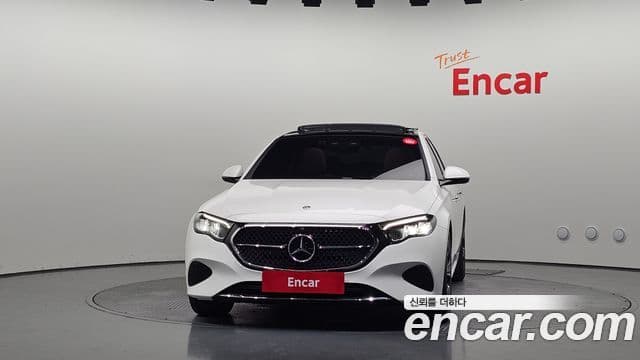 Mercedes-Benz E-Class 2025 — ფოტო 3/20