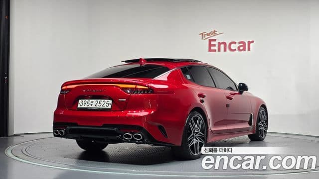 Kia Stinger 2020 — Şəkil 2/20
