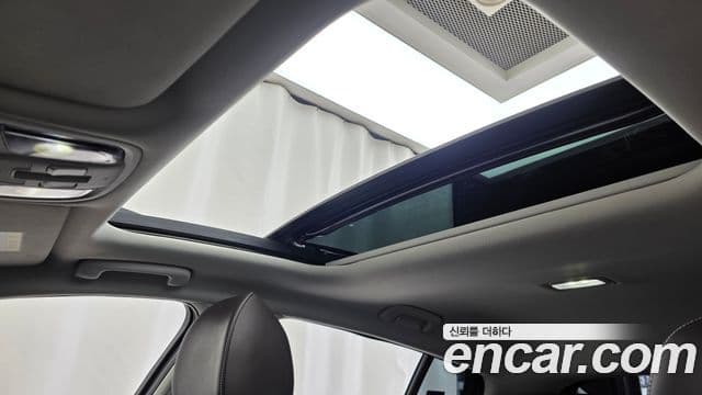 Kia Stinger 2020 — Şəkil 17/20