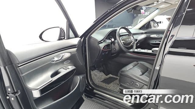 Genesis GV70 2021 — ფოტო 10/20