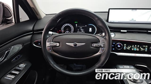 Genesis GV70 2021 — ფოტო 12/20