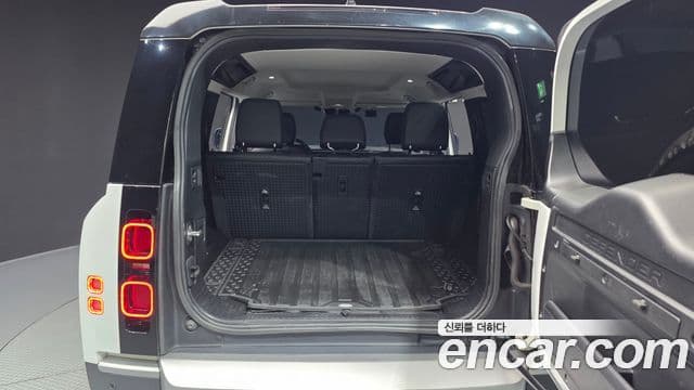 Land Rover Defender 2020 — ფოტო 11/20