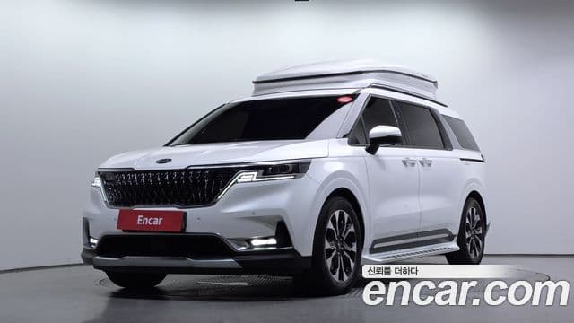 Kia Carnival 2021 — ფოტო 1/20