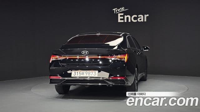 Hyundai Avante 2021 — Фото 3/20
