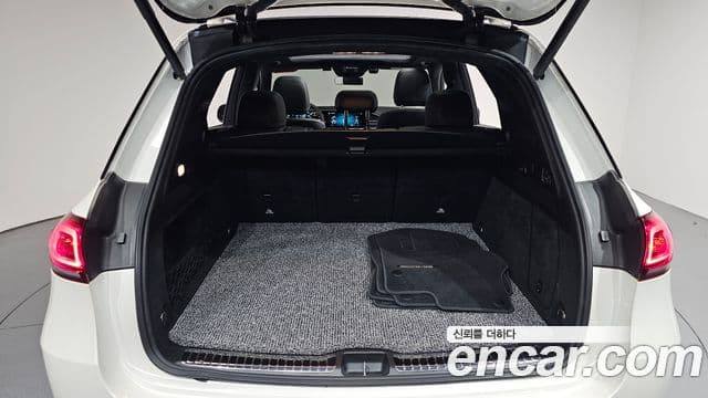 Mercedes-Benz GLE-Class 2022 — Фото 20/20