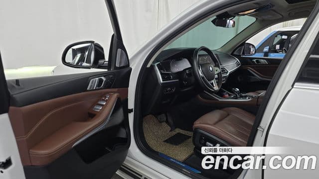 BMW X7 2021 — Şəkil 10/20