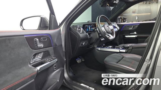Mercedes-Benz GLB-Class 2021 — Şəkil 10/20