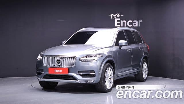 Volvo XC90 2019 — ფოტო 1/20