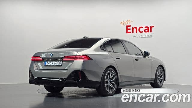 BMW 5 Series 2025 — ფოტო 2/20