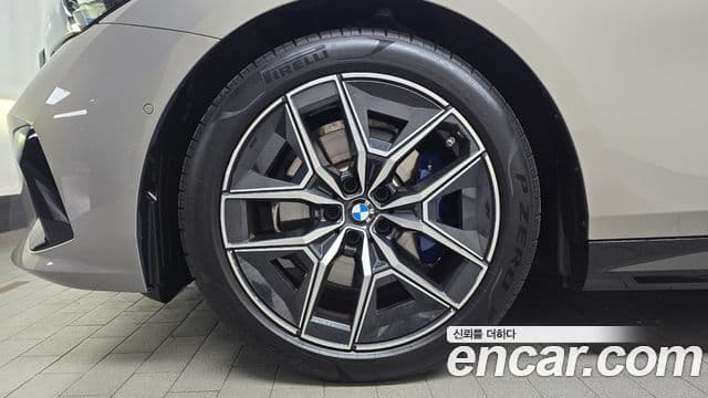 BMW 5 Series 2025 — ფოტო 5/20