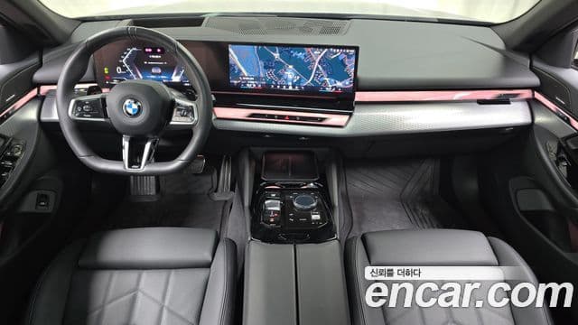 BMW 5 Series 2025 — ფოტო 7/20
