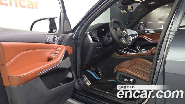 BMW X7 2020 — ფოტო 9/20