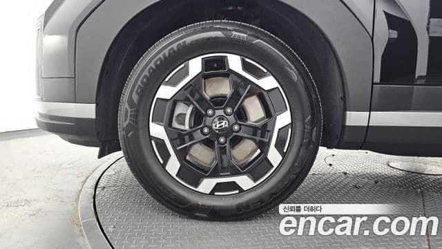 Hyundai Santa Fe 2024 — Şəkil 5/20