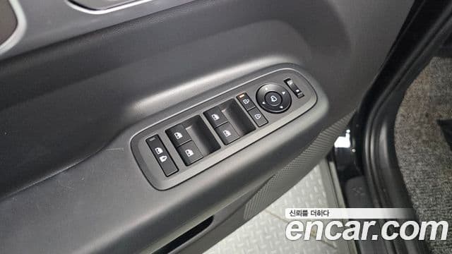 Hyundai Santa Fe 2024 — ფოტო 17/30