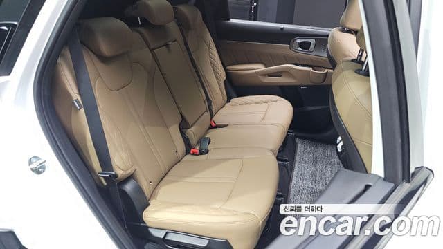 Kia Sorento 2024 — фото 12 из 20
