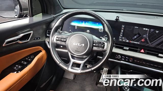 Kia Sportage 2024 — Фото 13/20