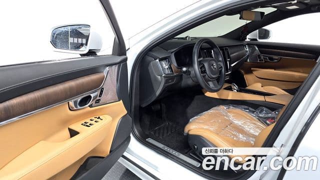 Volvo S90 2023 — ფოტო 9/20
